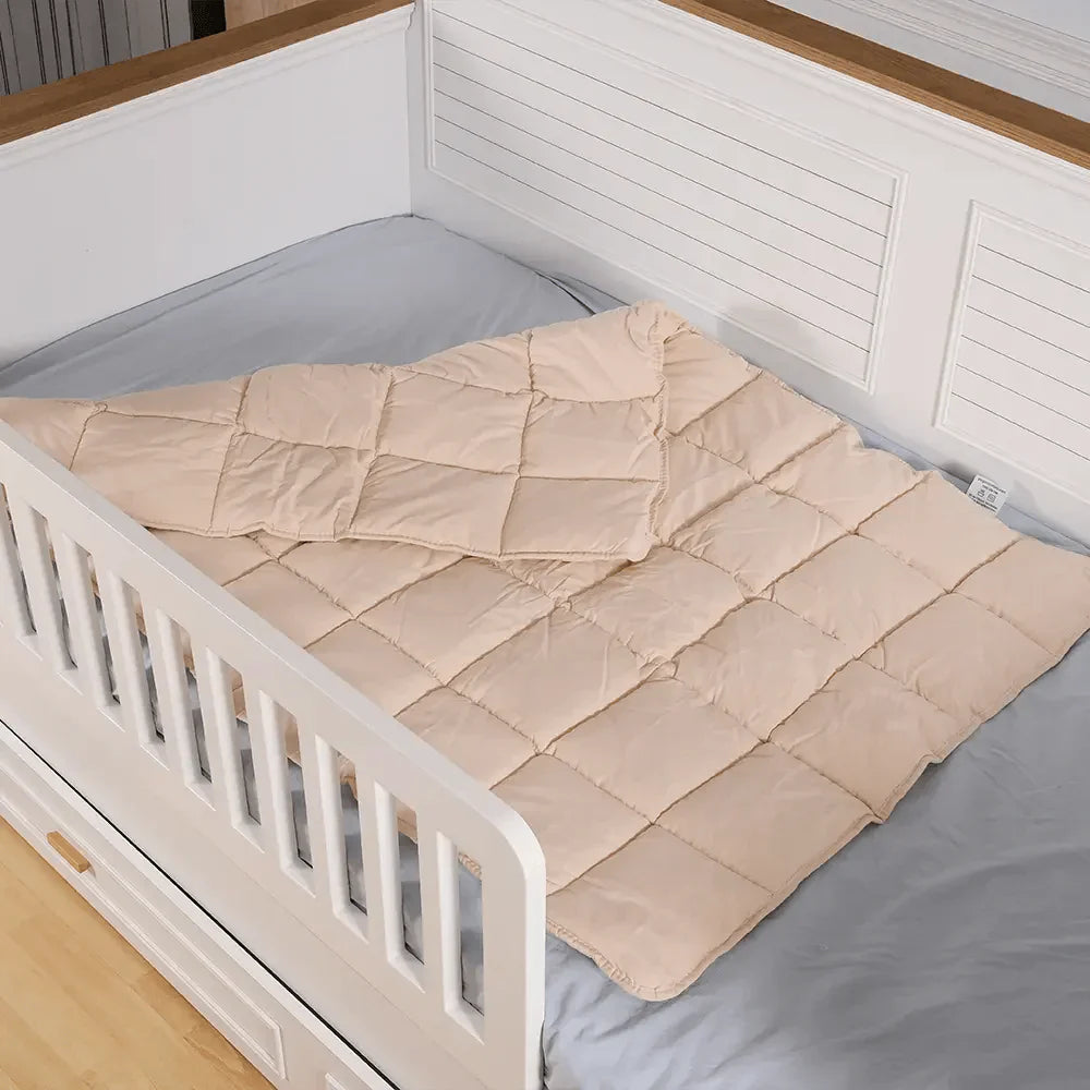 Bebek Yorganı Kuzu Yünü