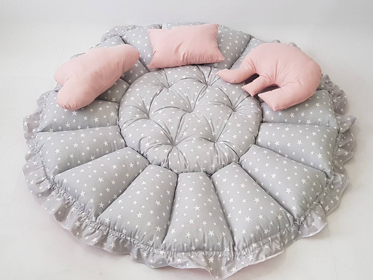 3'ü 1 Arada BabyNest Uyku ve Oyun Minderi Seti - 3 Figürlü Yastık Hediyeli Gri Yıldız Pudra