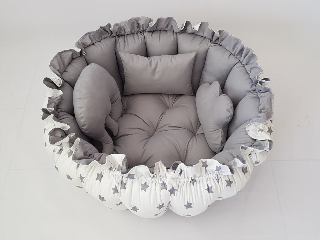 3'ü 1 Arada BabyNest Uyku ve Oyun Minderi Seti - 3 Figürlü Yastık Hediyeli Gri