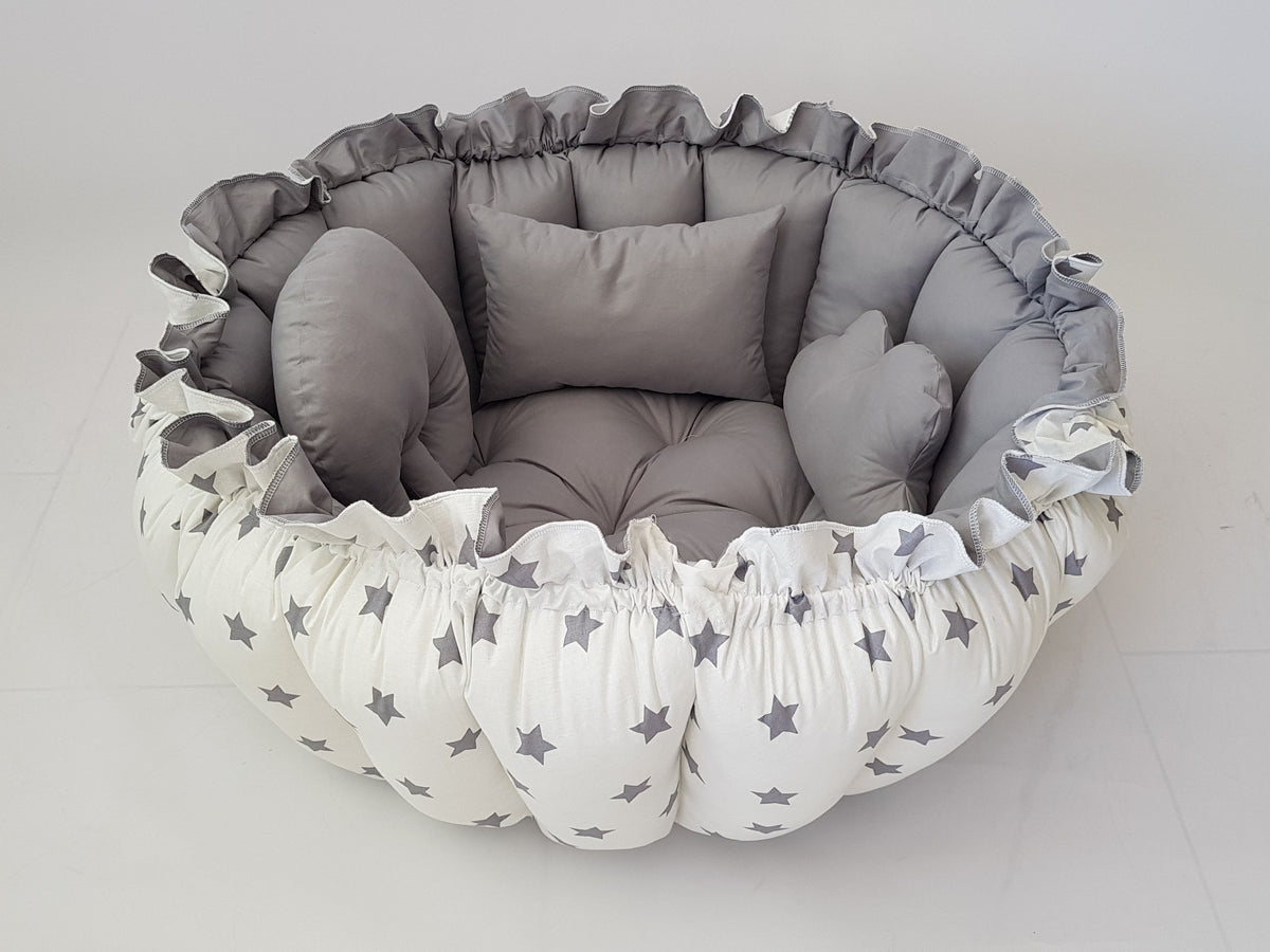 3'ü 1 Arada BabyNest Uyku ve Oyun Minderi Seti - 3 Figürlü Yastık Hediyeli Gri