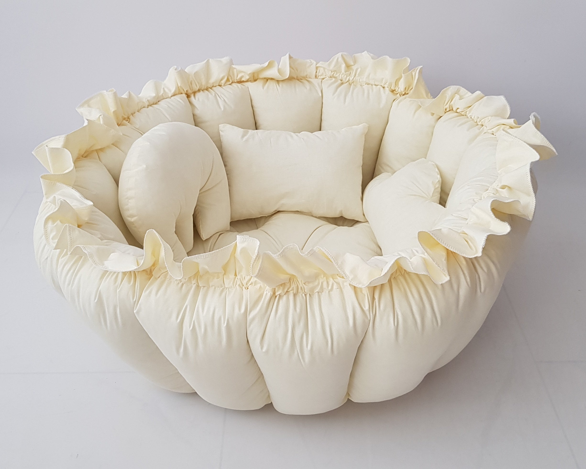 3'ü 1 Arada BabyNest Uyku ve Oyun Minderi Seti - 3 Figürlü Yastık Hediyeli Ekru