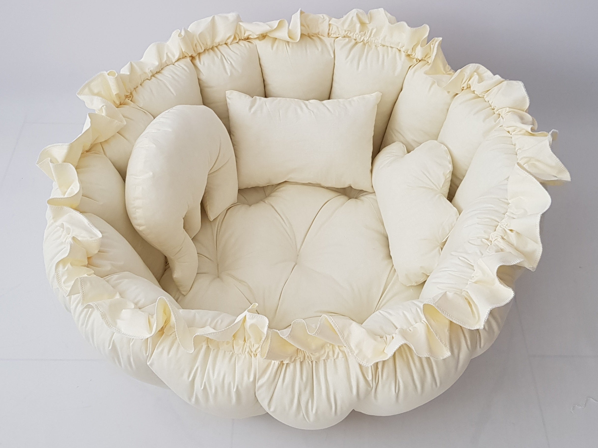 3'ü 1 Arada BabyNest Uyku ve Oyun Minderi Seti - 3 Figürlü Yastık Hediyeli Ekru