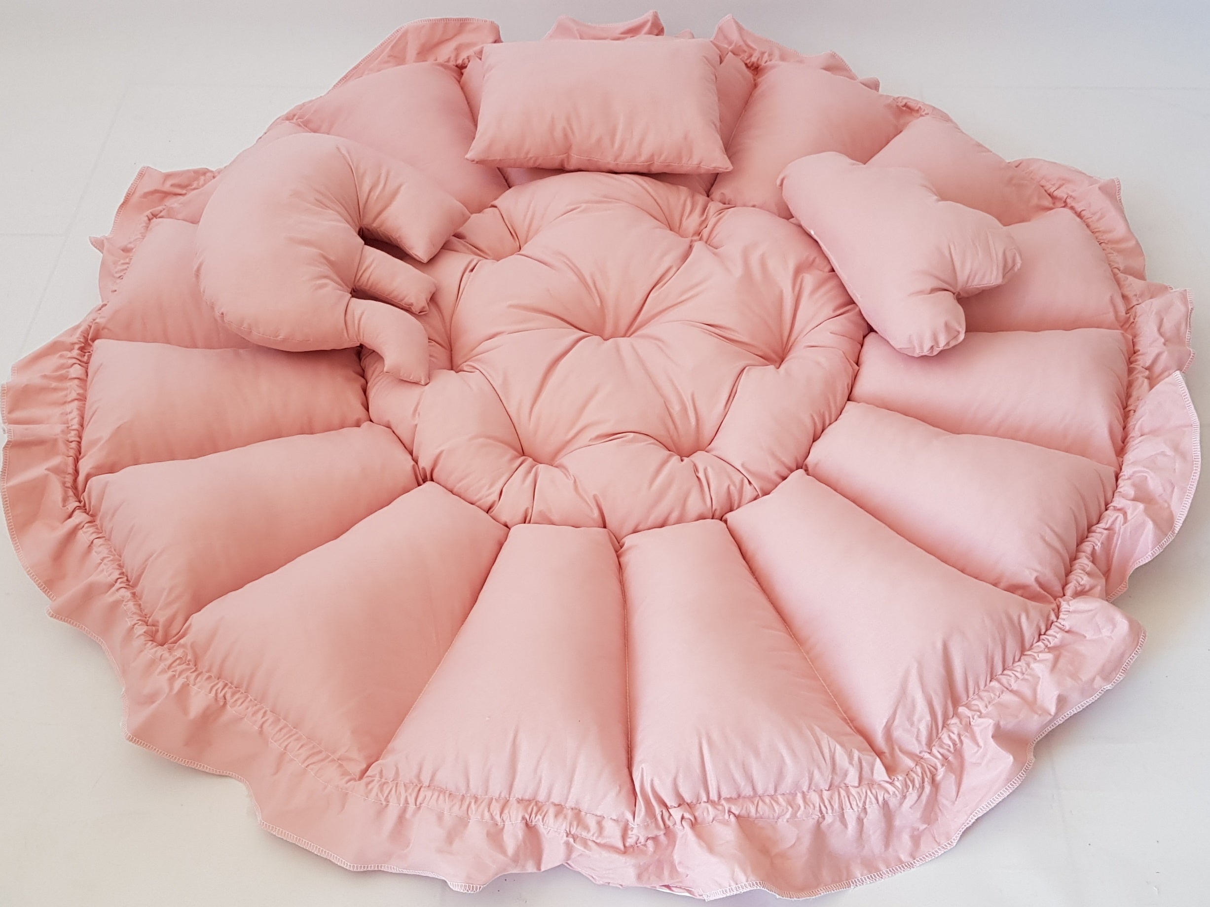 3'ü 1 Arada BabyNest Uyku ve Oyun Minderi Seti - 3 Figürlü Yastık Hediyeli Kelebek Pudra