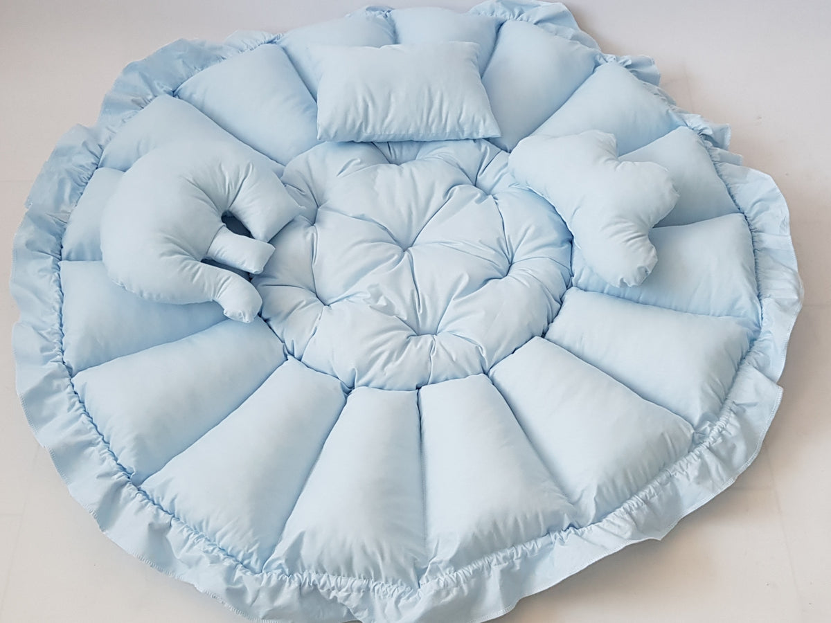 3'ü 1 Arada BabyNest Uyku ve Oyun Minderi Seti - 3 Figürlü Yastık Hediyeli Mavi Bulutlar