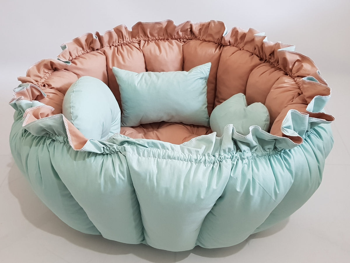 3'ü 1 Arada BabyNest Uyku ve Oyun Minderi Seti - 3 Figürlü Yastık Hediyeli Nil Yeşili ve Kahve Renk