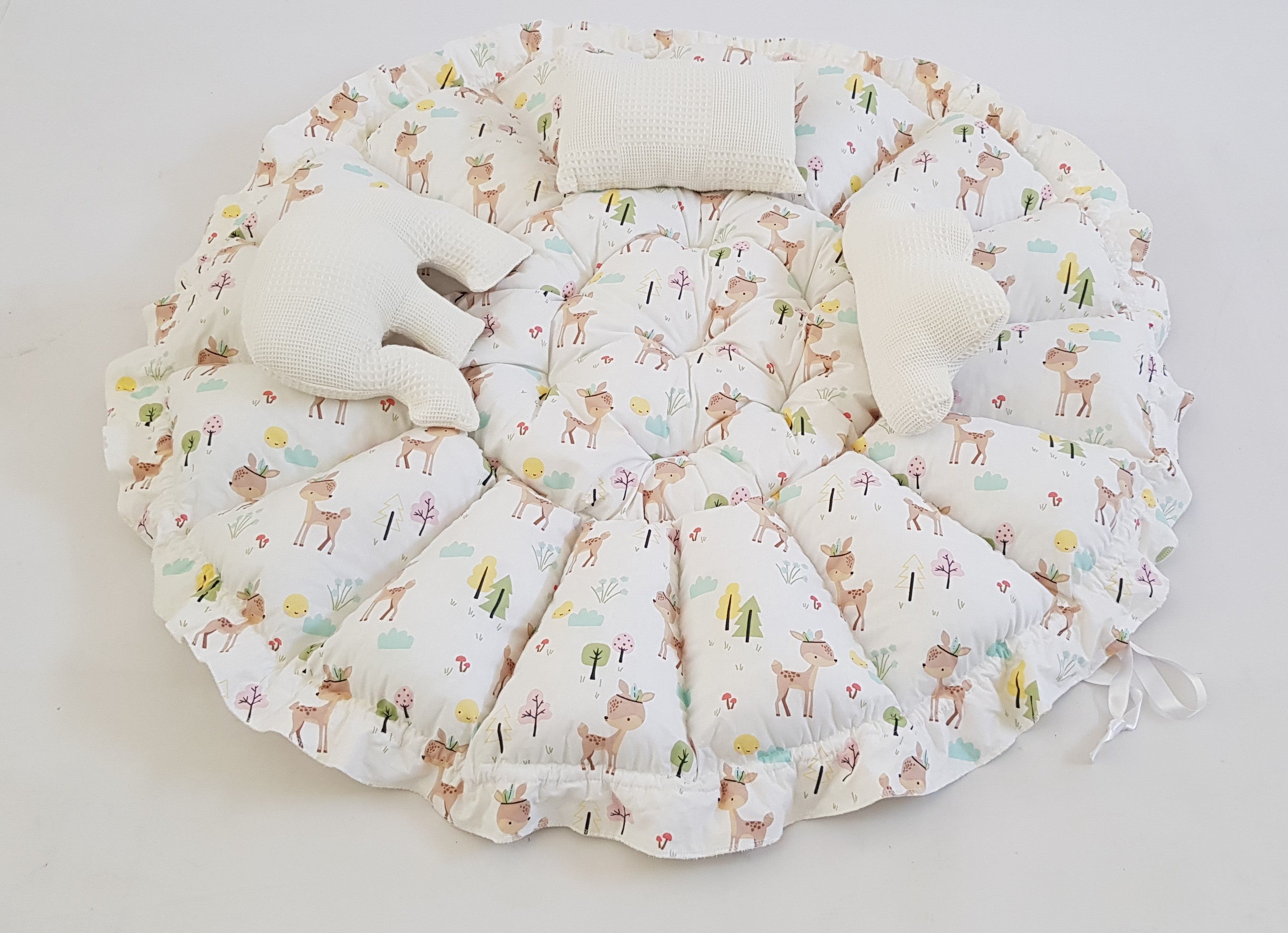 3'ü 1 Arada BabyNest Uyku ve Oyun Minderi Seti - 3 Figürlü Yastık Hediyeli Krem Pike Ceylan