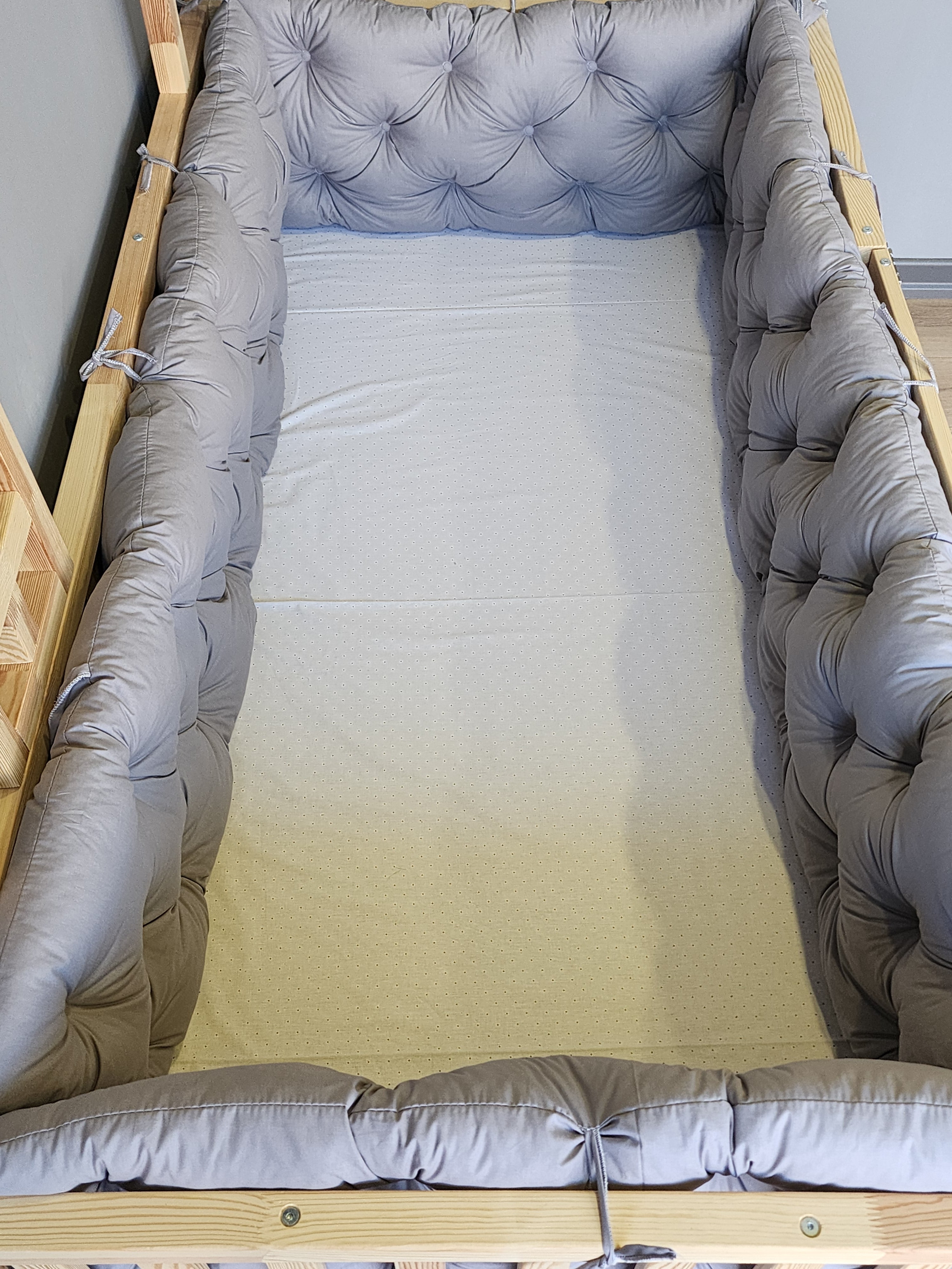 Montessori Yatak ve Beşik İçin Koruyucu Kenar Koruma Takımı Gri