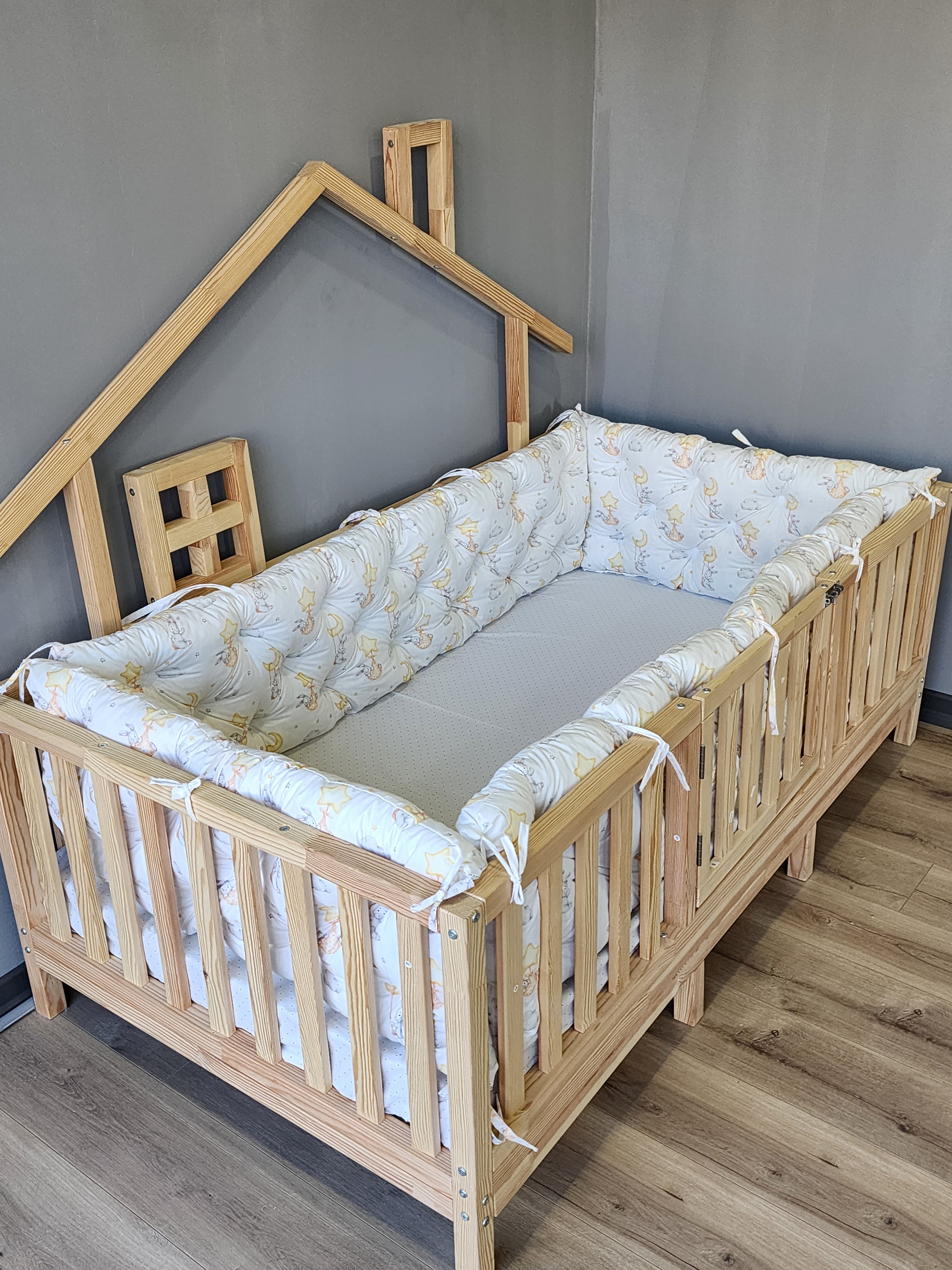 Montessori Yatak ve Beşik İçin Koruyucu Kenar Koruma Takımı Tavşan Desen