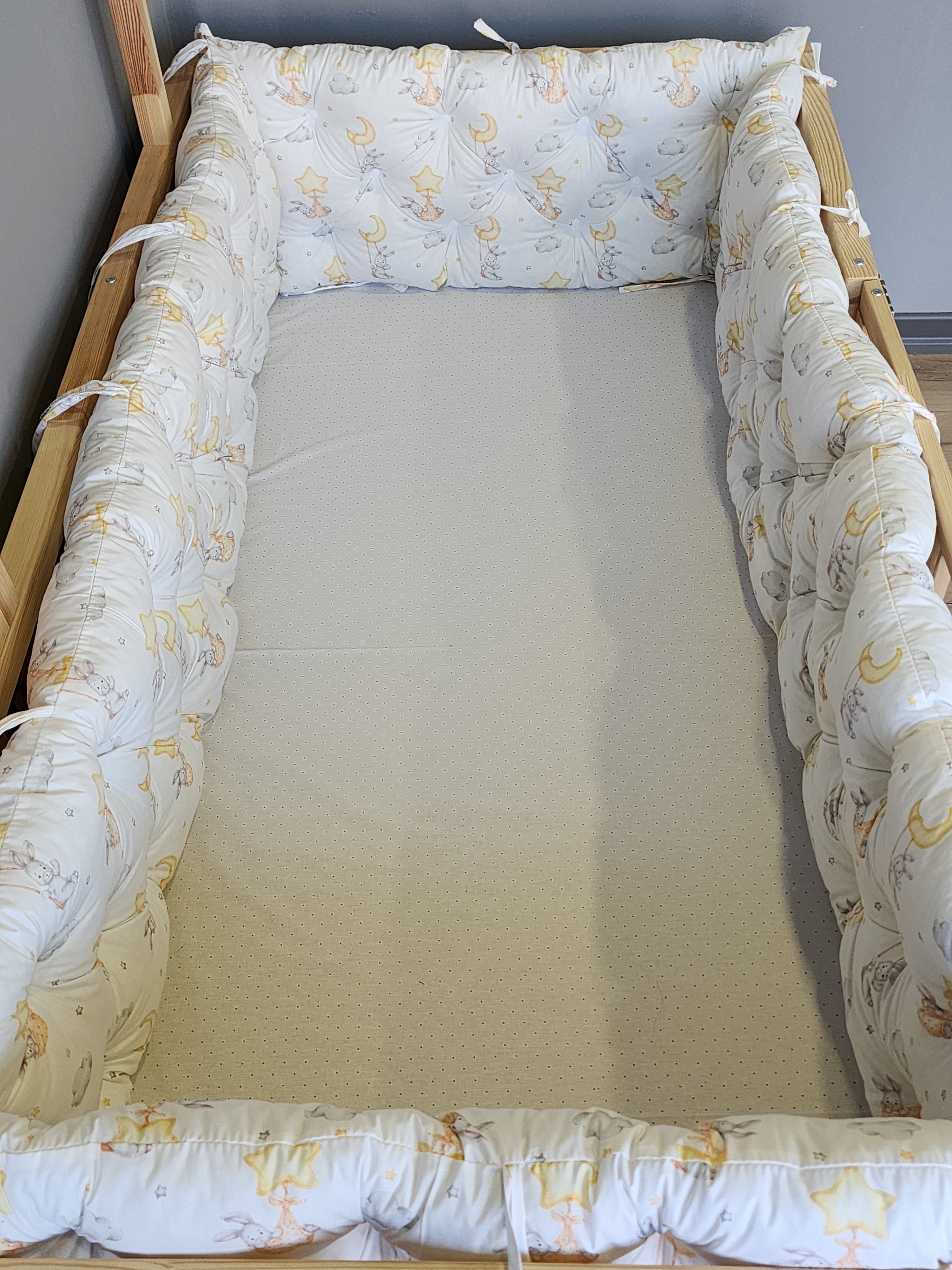 Montessori Yatak ve Beşik İçin Koruyucu Kenar Koruma Takımı Tavşan Desen