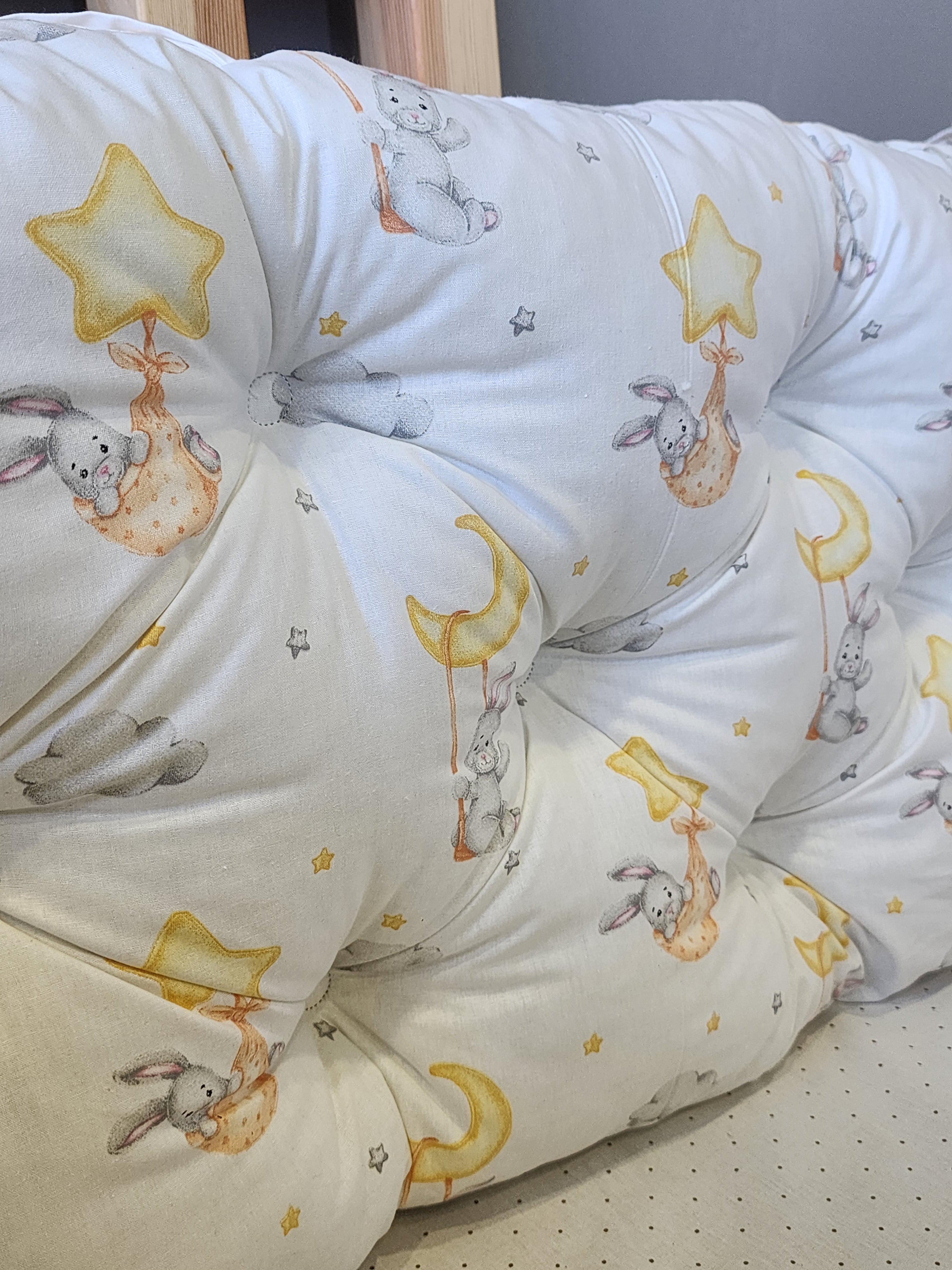 Montessori Yatak ve Beşik İçin Koruyucu Kenar Koruma Takımı Tavşan Desen