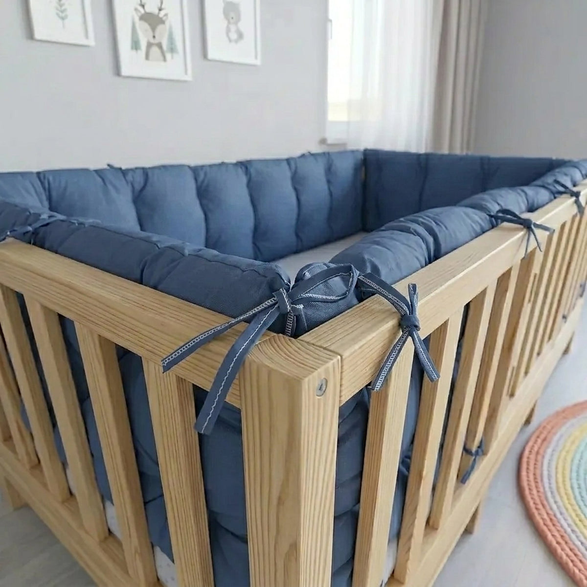 Beşik Kenar Koruma Minderi %100 Pamuk - Montessori Yatak Uyumlu - İndigo Mavi - Buble Soft