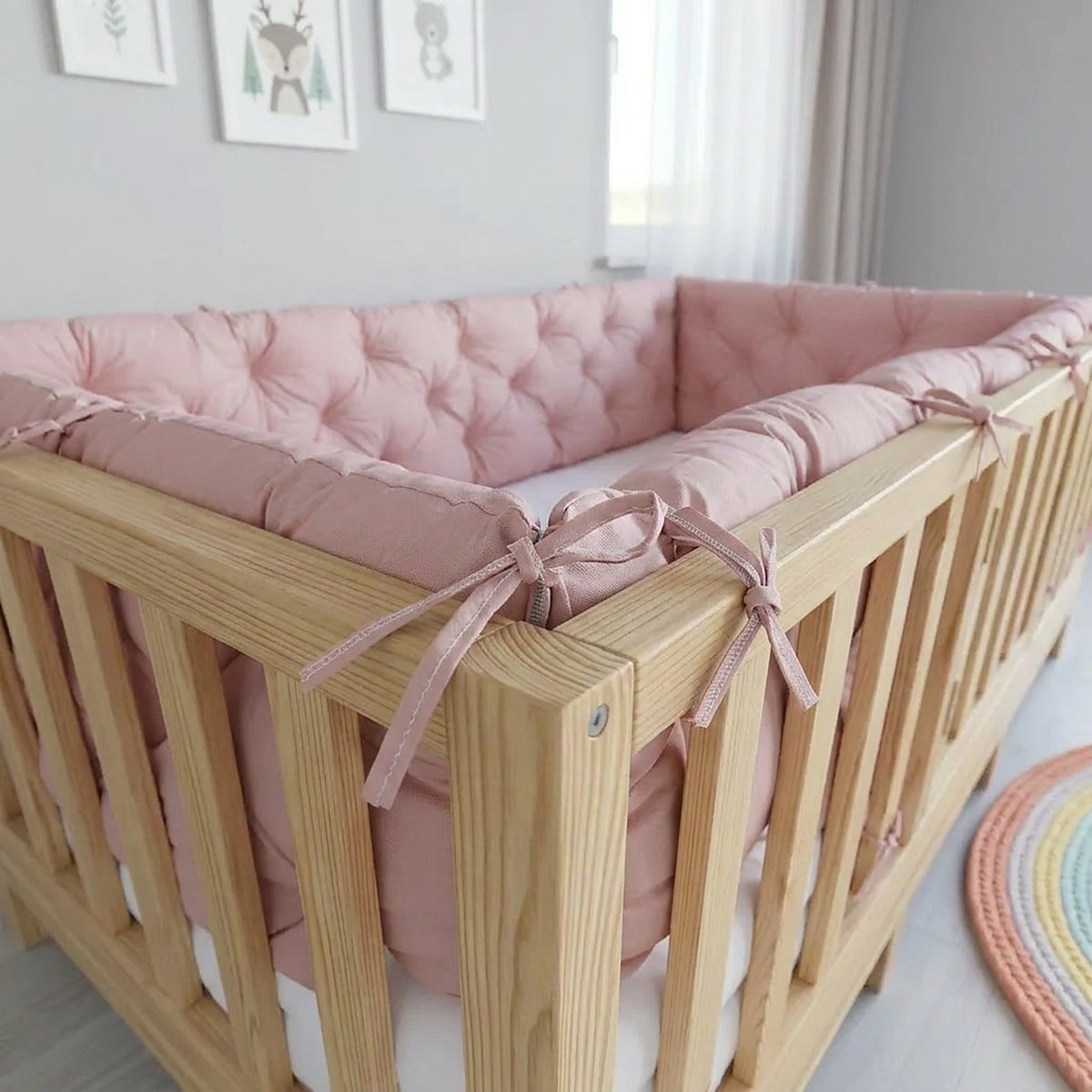 Beşik Kenar Koruma Minderi %100 Pamuk - Montessori Yatak Uyumlu - Pudra - Buble Soft