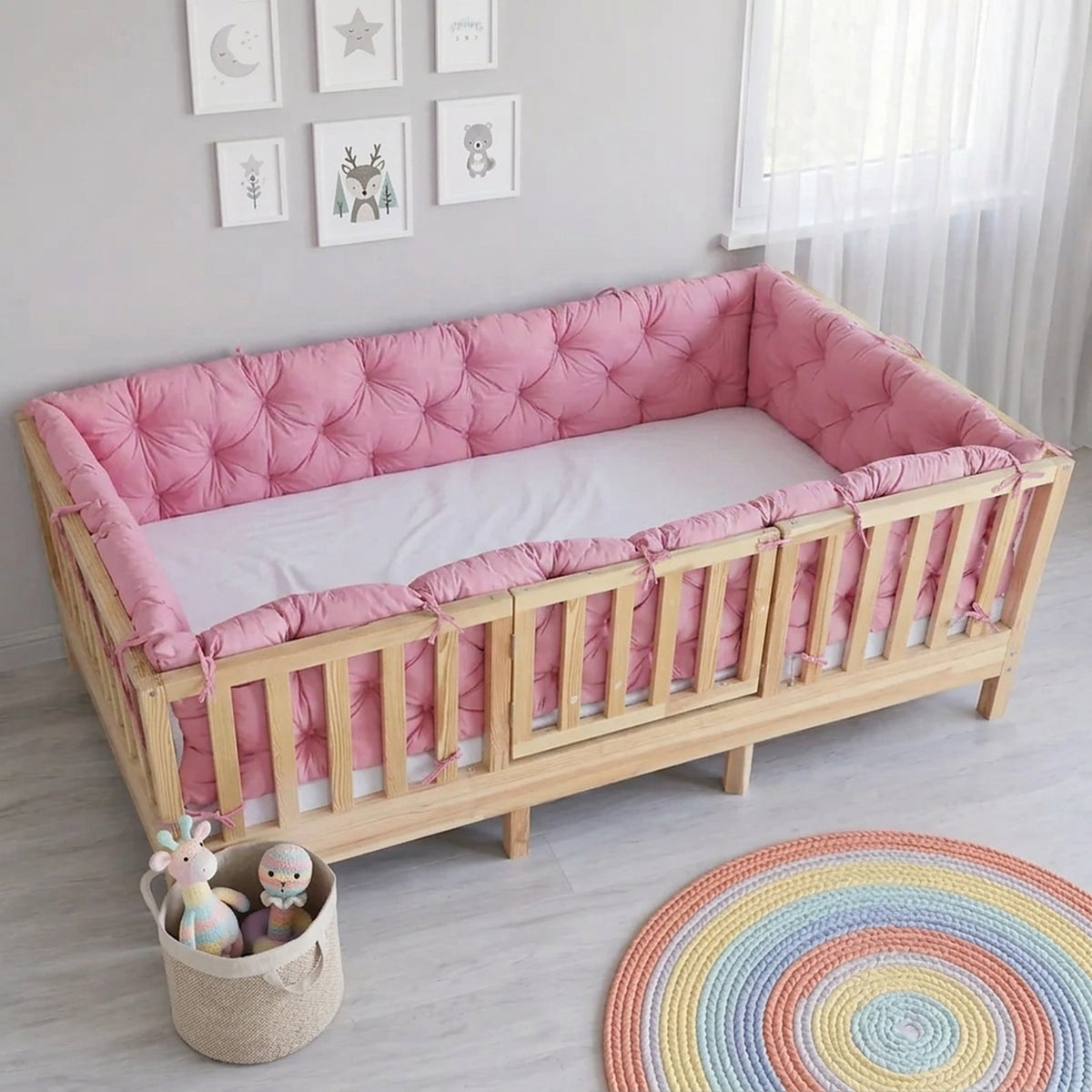 Beşik Kenar Koruma Minderi %100 Pamuk - Montessori Yatak Uyumlu - Şeker Pembe - Buble Soft