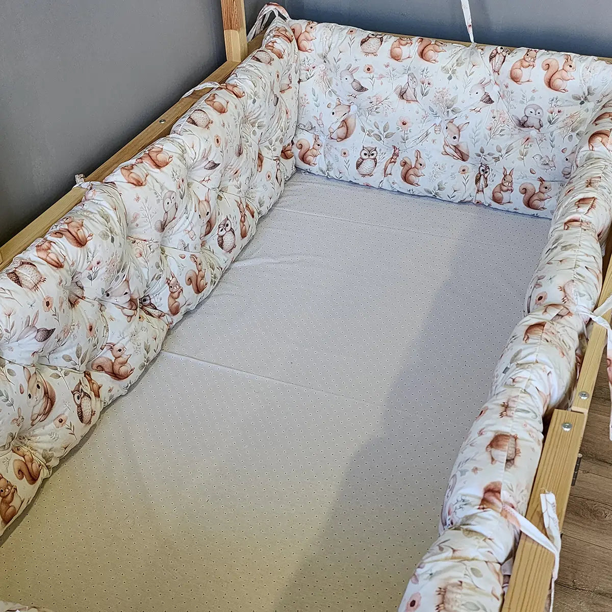 Beşik Kenar Koruma Minderi %100 Pamuk - Montessori Yatak Uyumlu - Baykuş Desenli - Buble Soft