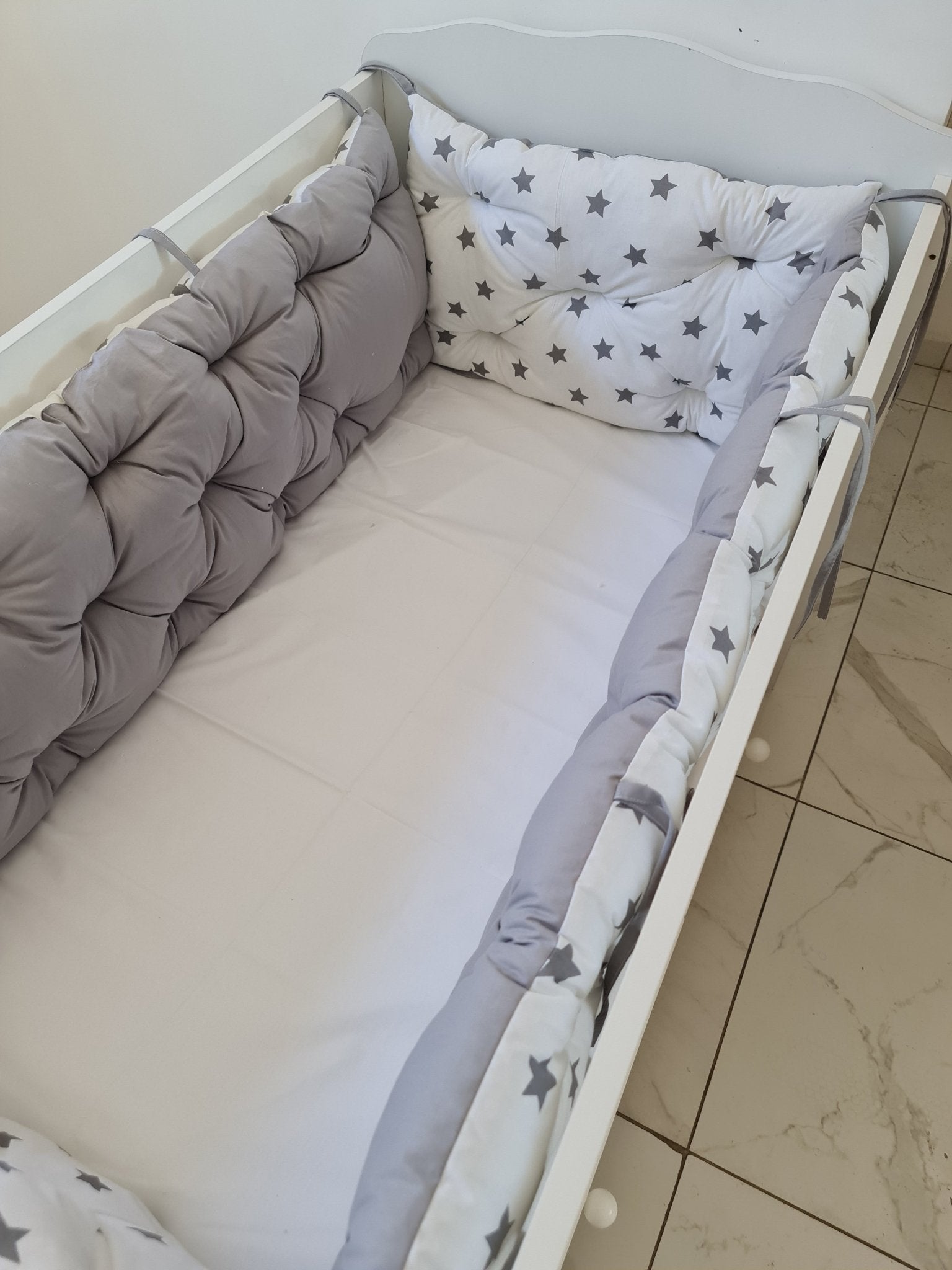 Bebek Beşik Kenar Koruma Takımı Yıldızlar %100 Pamuk Kumaş | Ossa Tasarım