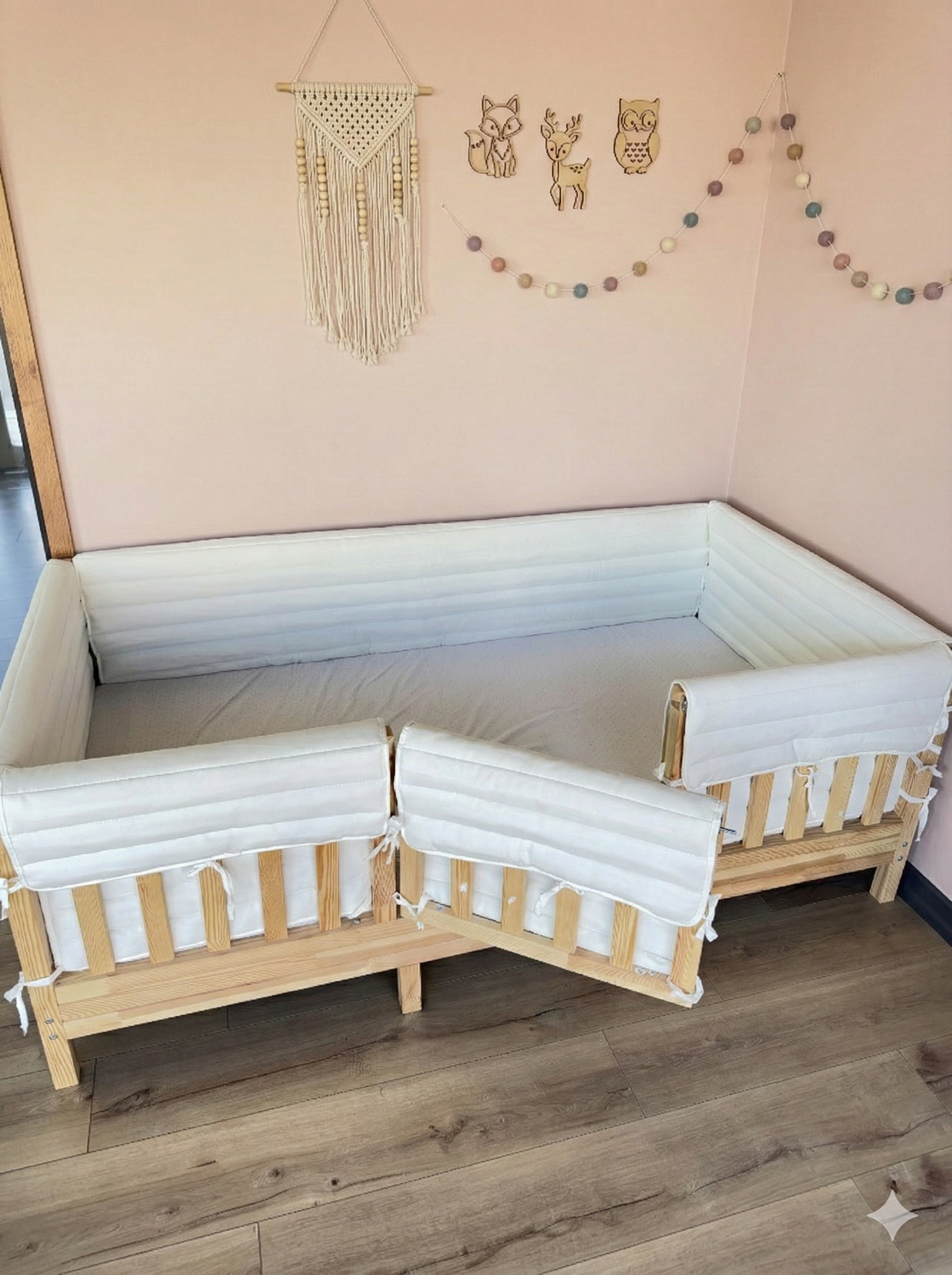 Montessori ve Beşik İçin Full İç-Dış Kenar Koruma Takımı - Darbe Önleyici Pofuduk Tasarım Ekru Renk