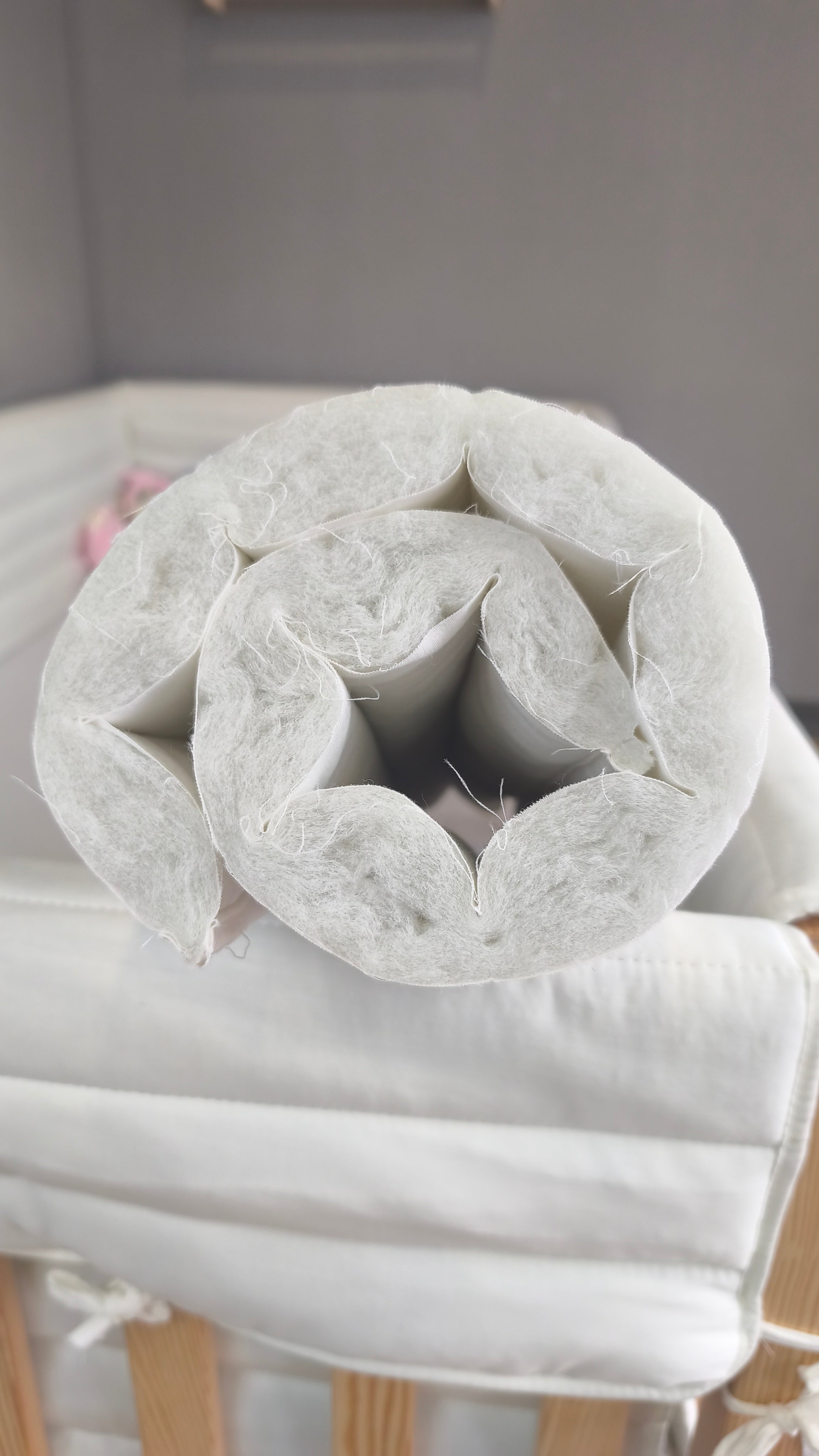 Montessori ve Beşik İçin Full İç-Dış Kenar Koruma Takımı - Darbe Önleyici Pofuduk Tasarım Açık Pudra Renk