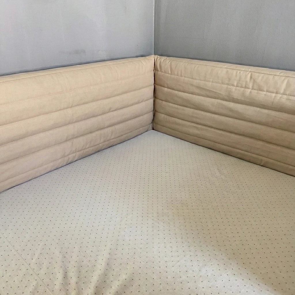 Montessori ve Beşik İçin Full İç-Dış Kenar Koruma Takımı - Darbe Önleyici Pofuduk Tasarım Vanilya Renk