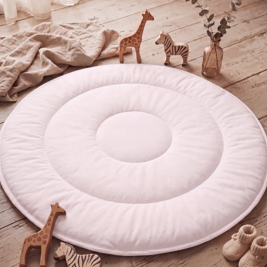 Toz pembe oyun minderi detay